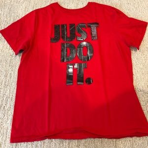 Men’s Nike T-Shirt